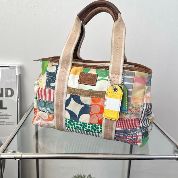 코치 Hampton 패치워크 토트백