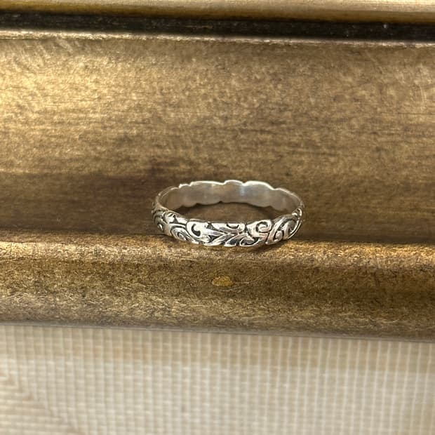 Antique Arabesque Textured 925Silver Rin