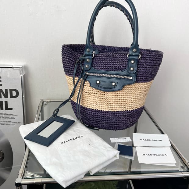 발렌시아가 라피아 파니에 모터백