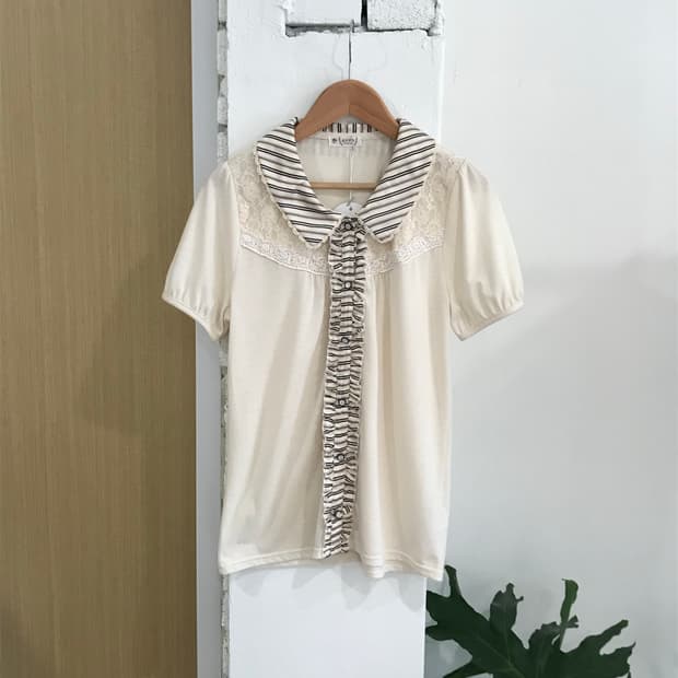 Axes femme frill blouse