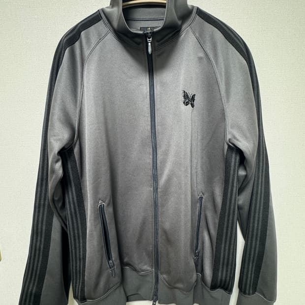 니들스 트랙자켓 