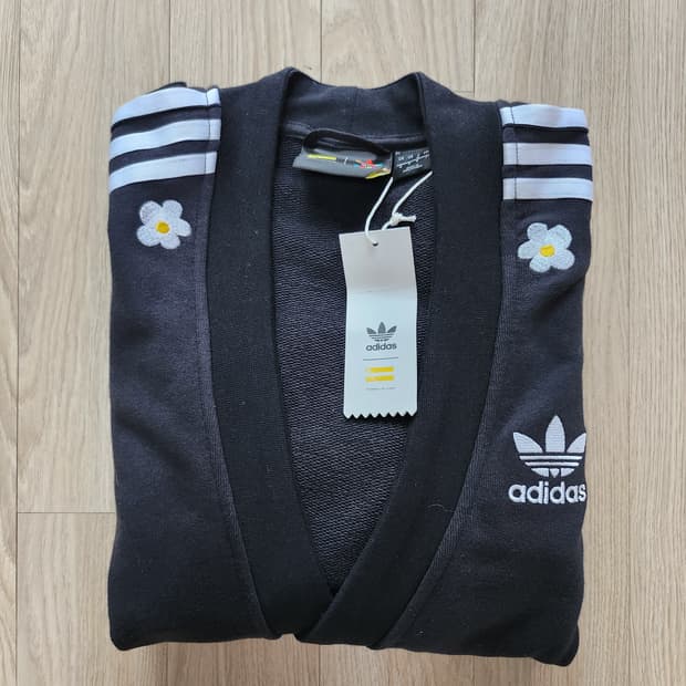 아디다스 데이지꽃가디건(S