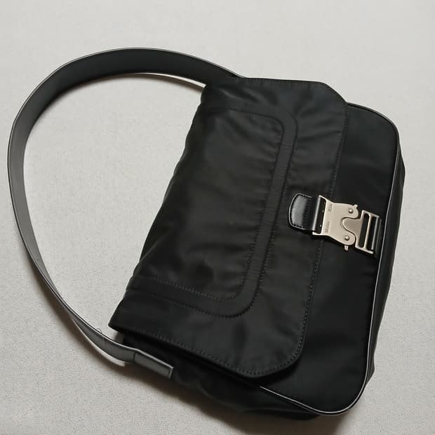 matinkim 마땡킴 마뗑킴 버클백 호보백 숄더백 가방