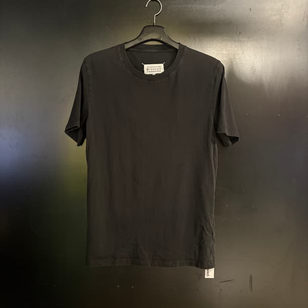 마르지엘라 티셔츠