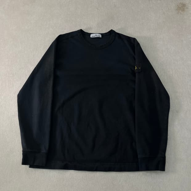 105 스톤아일랜드 21FW 와펜 맨투맨 