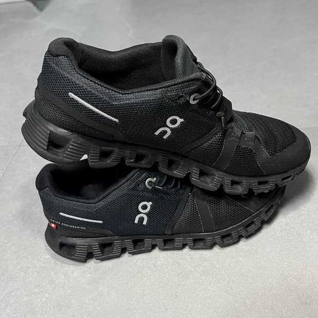 [235] 온러닝 클라우드 5 올블랙