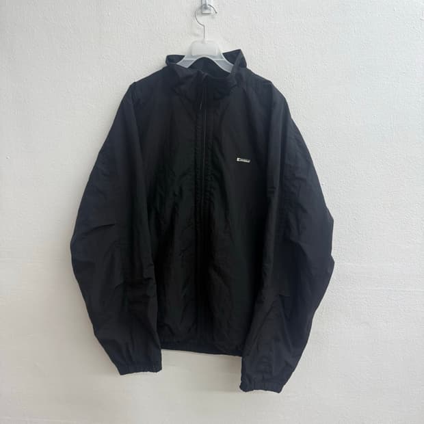 커버낫 블랙 나일론 바람막이 (XL)