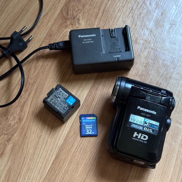 파나소닉 HDC-SD7 캠코더 + 32gb sd카드, 충전기