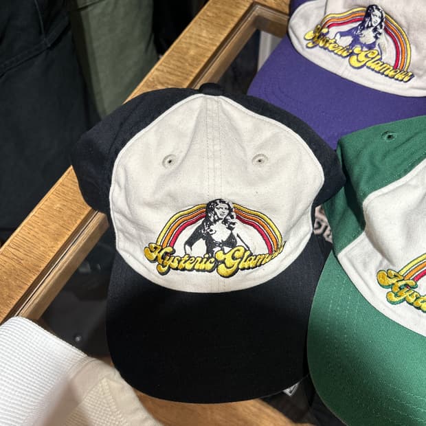 [미개봉새상품/국내배송] 히스테릭글래머 HG 레인보우 트러커  모자