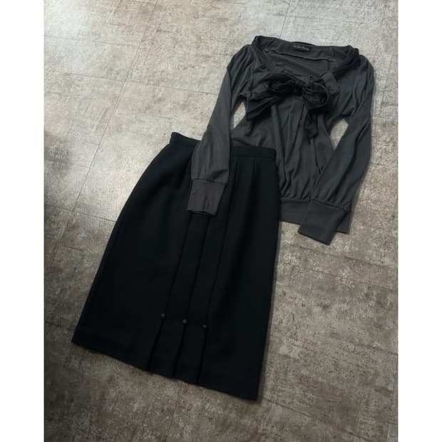 리본 타이 넥 탑 울 스커트 2pcs SET