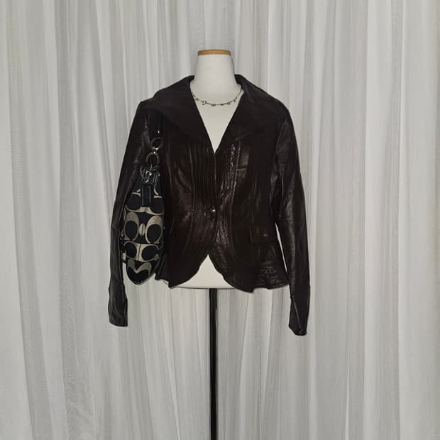 M1023 y2k 러플 레더 자켓