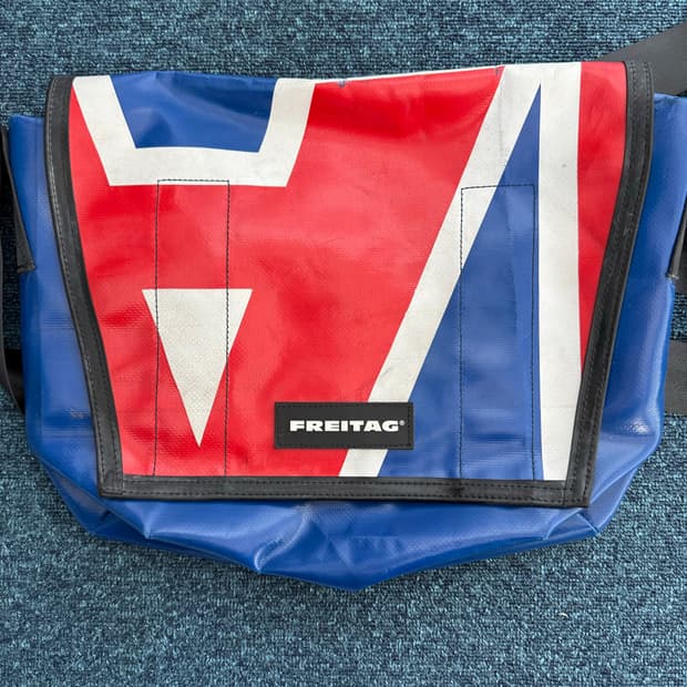 프라이탁 덱스터