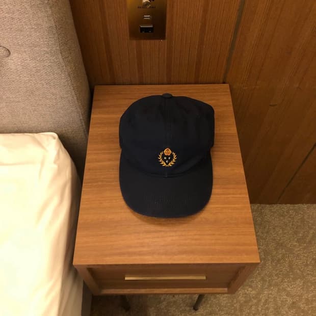 헤리티지플러스 네이비 볼캡