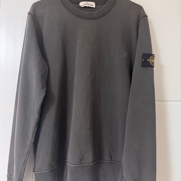 스톤아일랜드 맨투맨 L