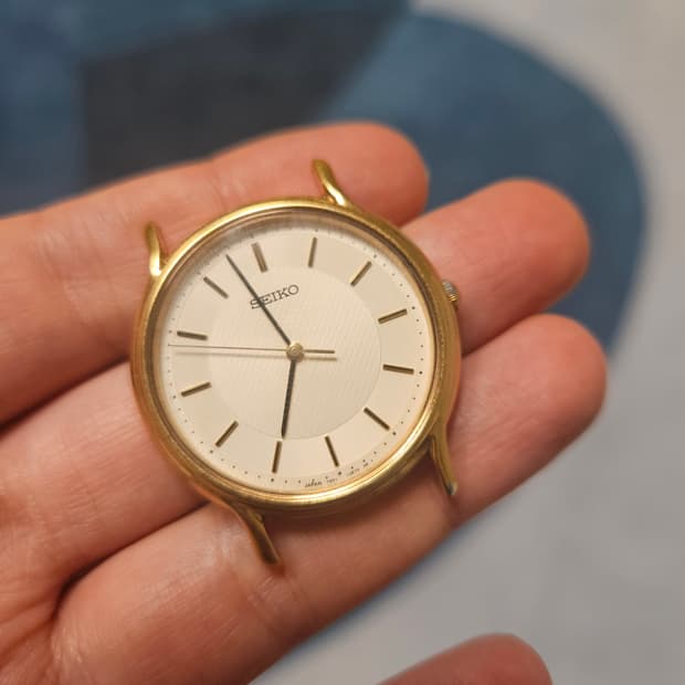 1990s 세이코 금장 쿼츠 빈티지 시계