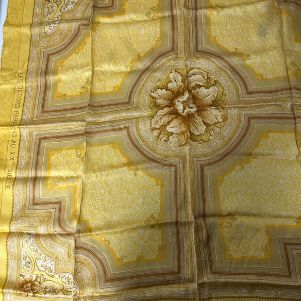 루이비통 실크 스카프 "DECORS PARISIENS"