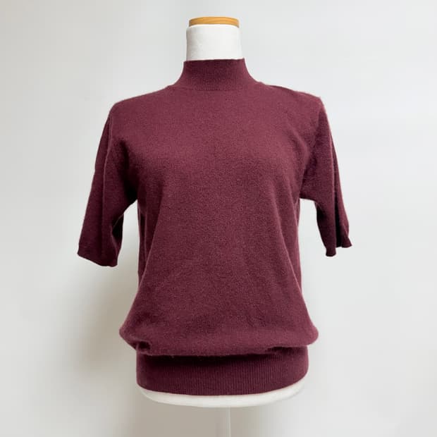 [캐시미어 100%] 반팔 버건디 목폴라 니트 M