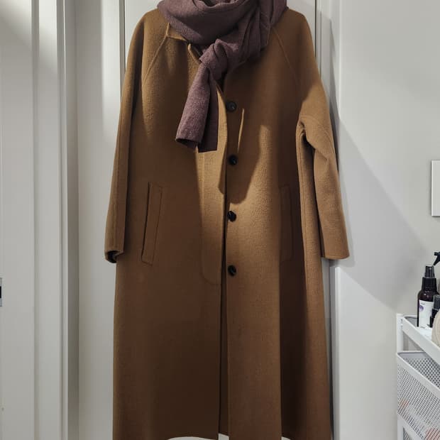 스튜디오톰보이. 울혼방카멜롱코트.