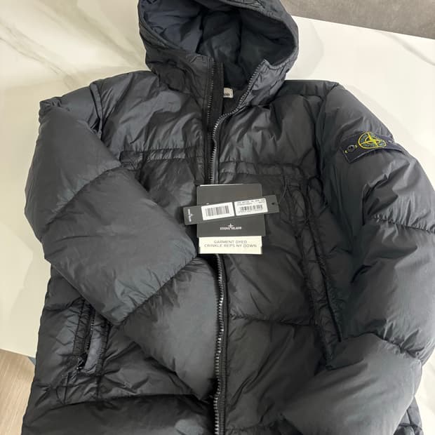 20fw 스톤 크링클랩스 패딩 팝니다 L