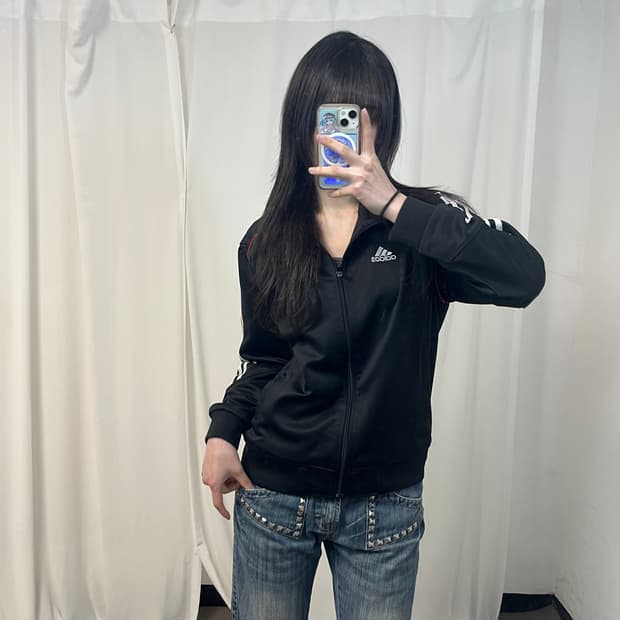 Adidas black martial arts jersey 