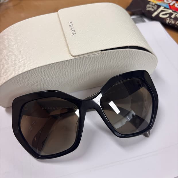 PRADA 프라다 SPR16R-F 1AB-1X1 정품 선글라스 / 케이스