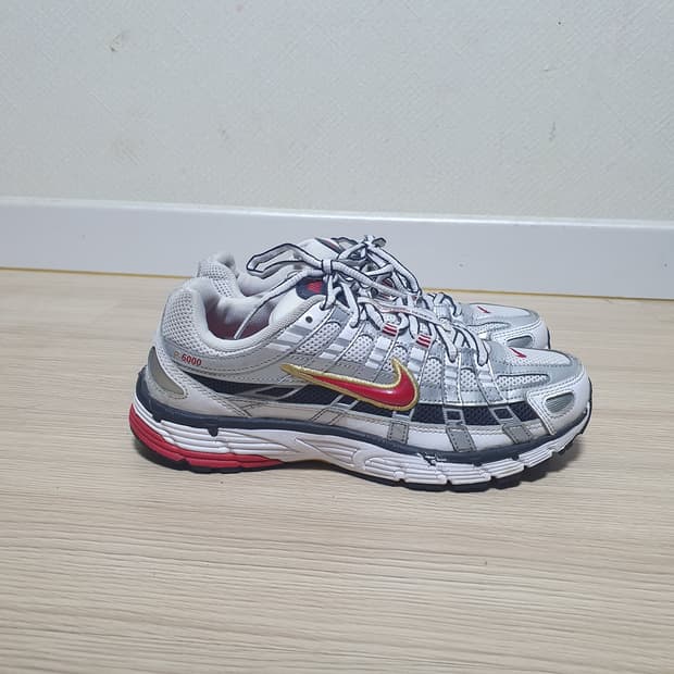 나이키 P-6000 실버 레드 운동화 245