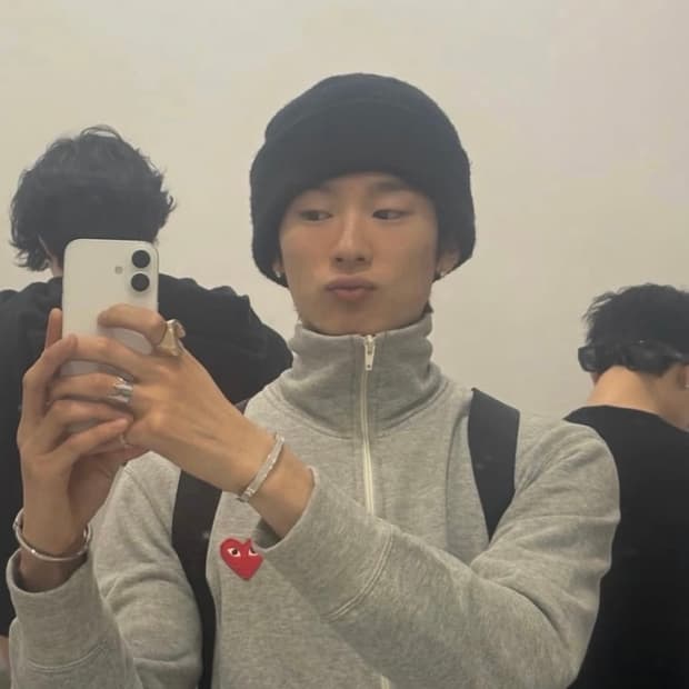 꼼데가르송 집업