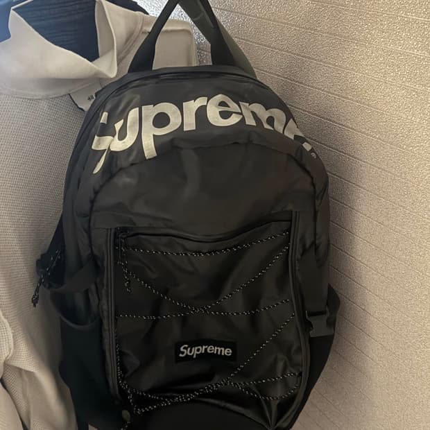 슈프림 백팩