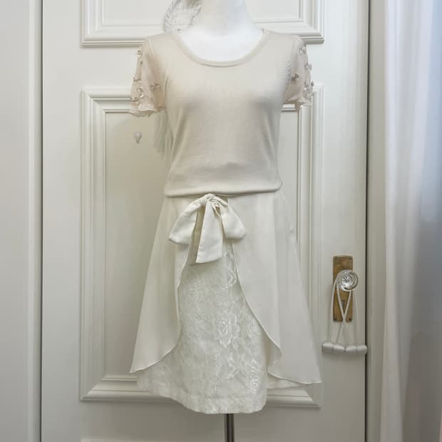 PRIME PATTERN ivory sleeve bow knit top