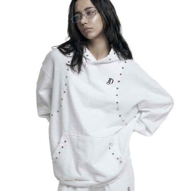 오도어 스터드 후드 화이트