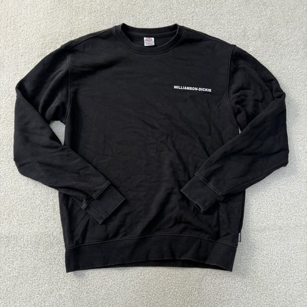 [L] 디키즈 블랙 맨투맨 0105T1