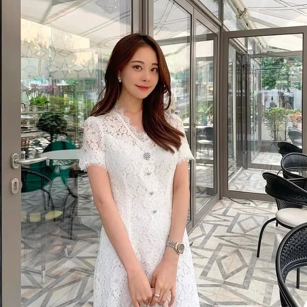 로아르 IROA 레이스 큐빅 아이보리화이트 셀프웨딩2부 드레스 원피스M 