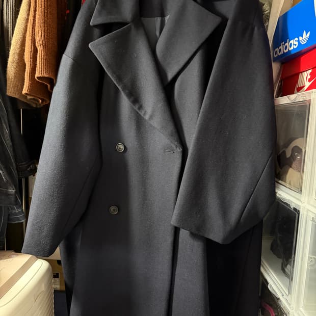 비슬로우 네이비 코트