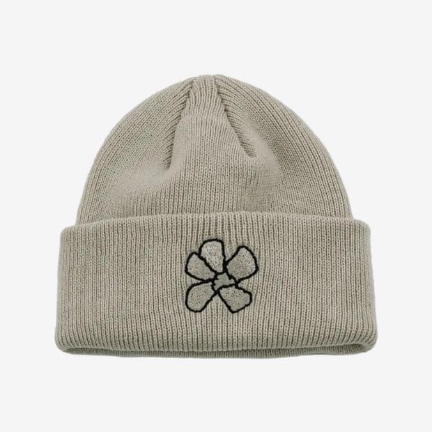 어널로이드 꽃자수 비니 베이지