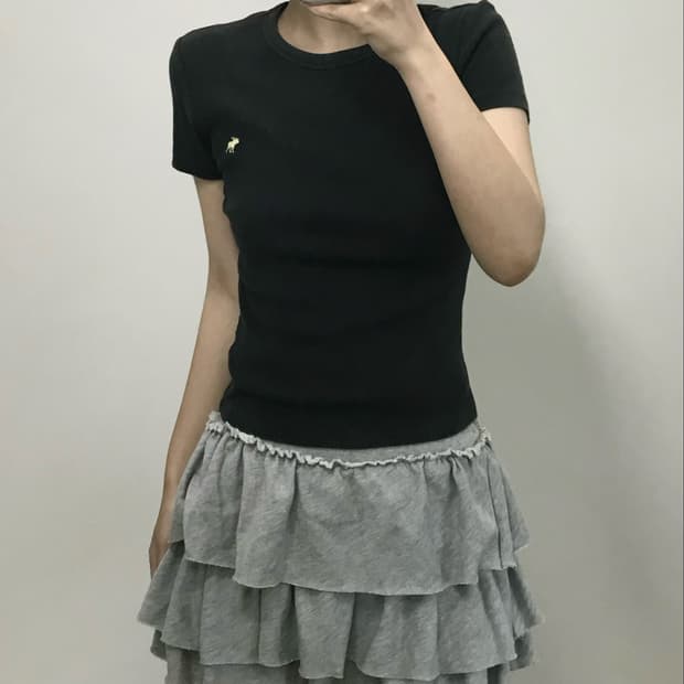 아베크롬비 블랙 골지 티셔츠