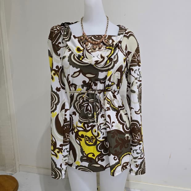 빈티지)페이즐리 오리엔탈 에스닉st 모리걸 튜닉 로맨틱 롱슬리브블라우스