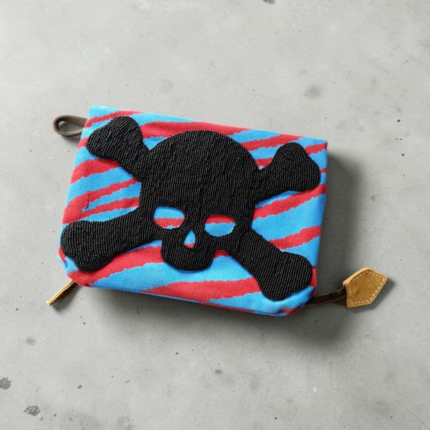 비비안웨스트우드 올드 OB로고 스컬 펑키 클러치