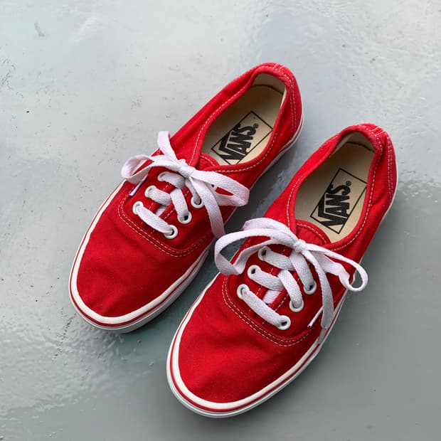 반스 어센틱 230