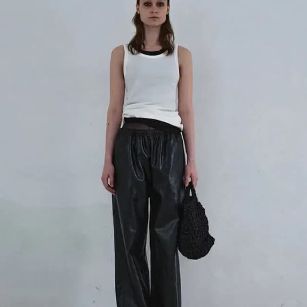 낫띵에브리띵 비건레더팬츠  vegan leather pants black