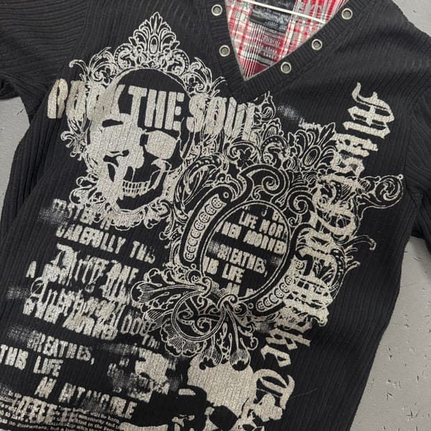 Clash ahead 펑크 반팔