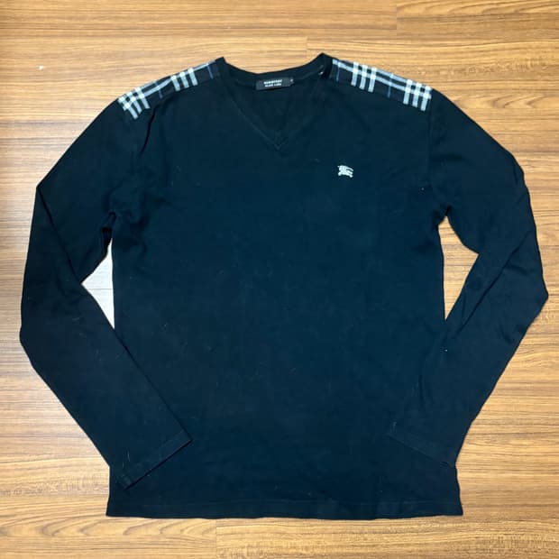 버버리 롱슬리브