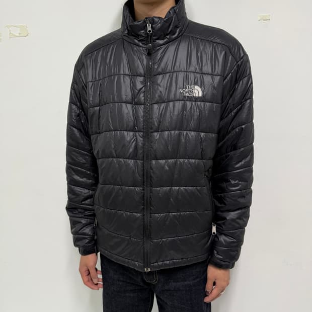 노스페이스 경량 패딩 