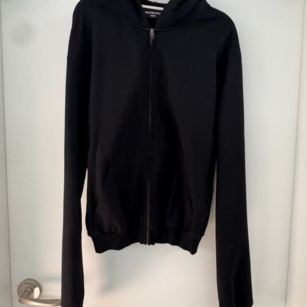 발렌시아가 탭 원아웃 후드 집업 블랙 L사이즈
