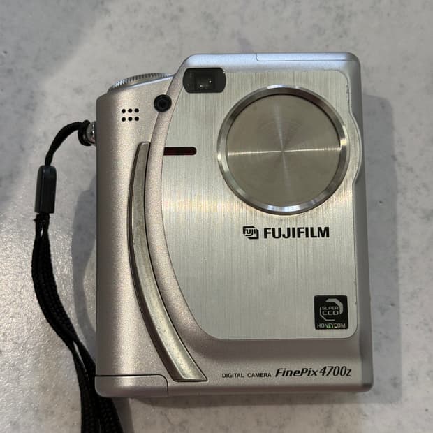 (A급) 후지필름 파인픽스 4700z 작례 ○ 