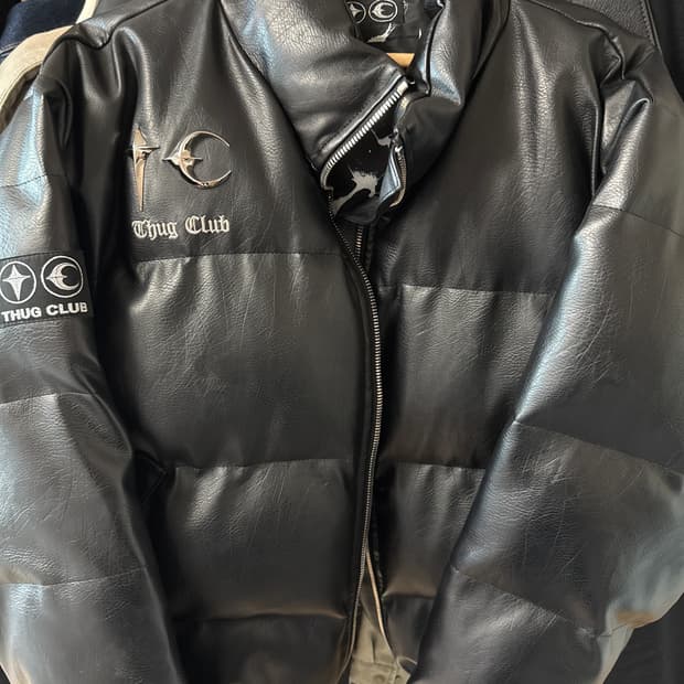 떠그클럽 레더 패딩 2사이즈