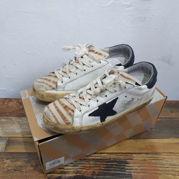 GOLDEN GOOSE 골든구스  (230MM)