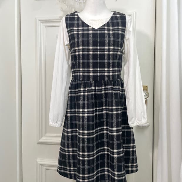 EARTH dark navy check waist shirring v-n