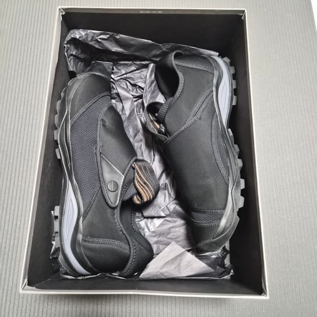 키코 코스타디노브 리아디스 42 사이즈