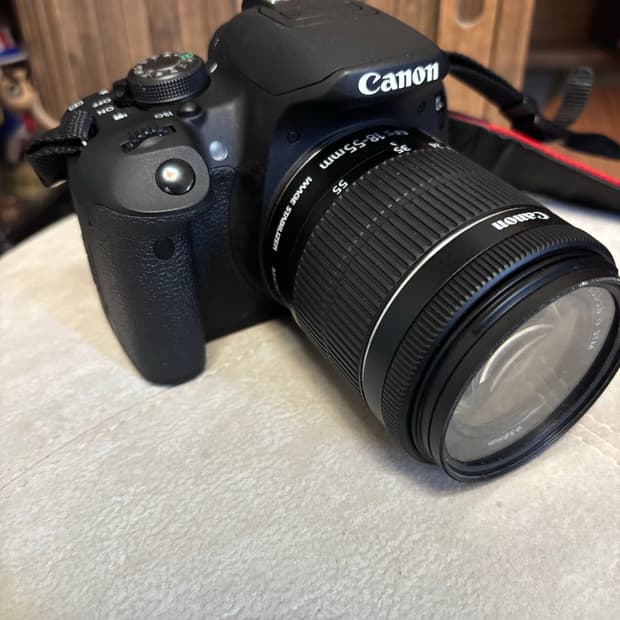 캐논 EOS 700d DSLR 18-55 번들킷