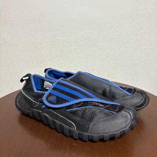 Adidas aqua shoes